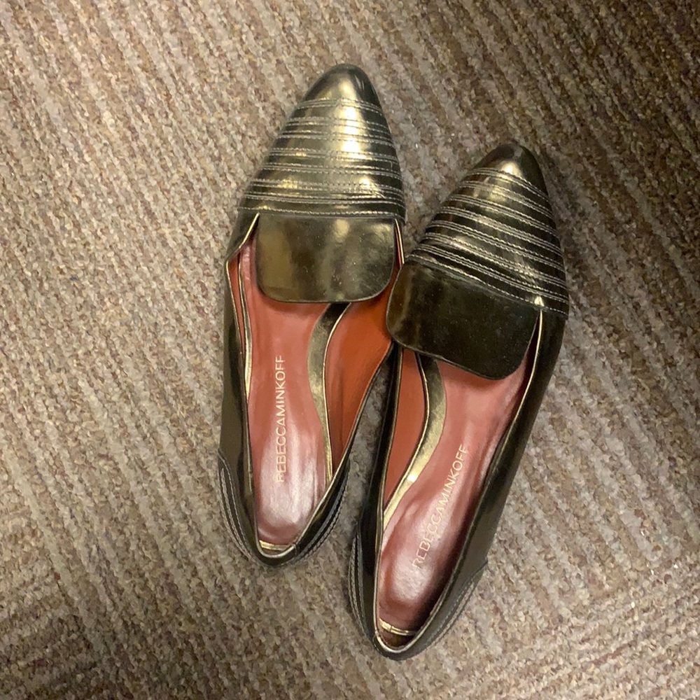 Gold shoes